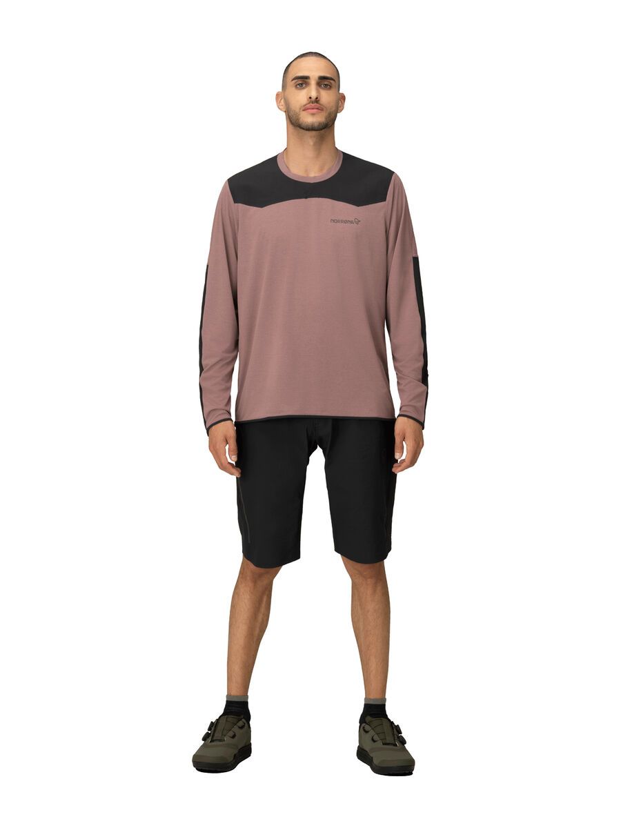 Norrona skibotn equaliser tech Long sleeve M's, grape shake - Bild 3
