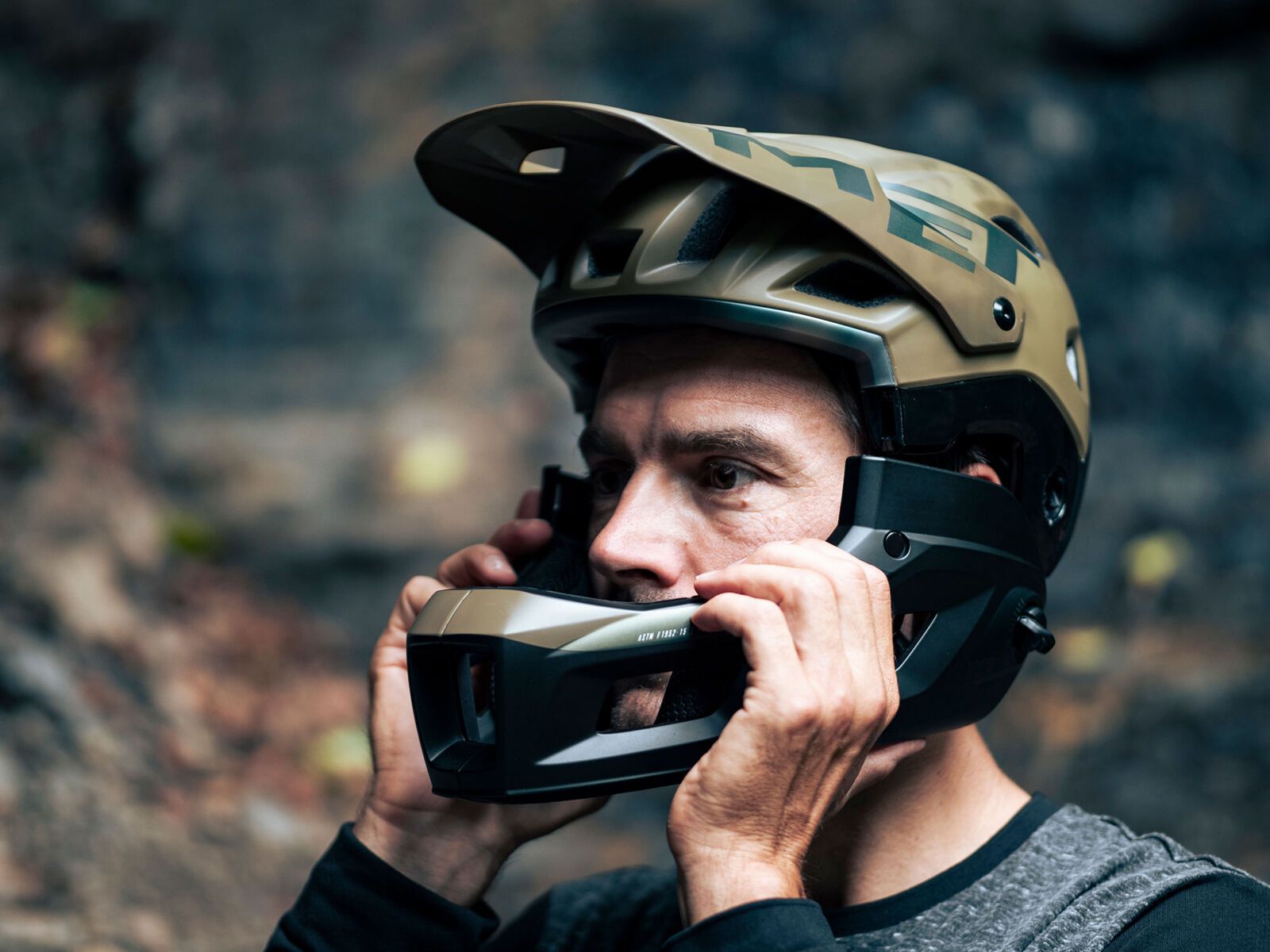 MET Parachute MCR MIPS, blue indigo/matt - Bild 9