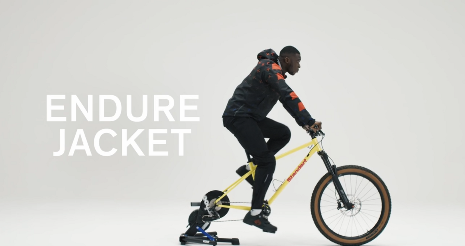 GOREWEAR Endure Gore-Tex Jacke Herren, fireball - Video 2