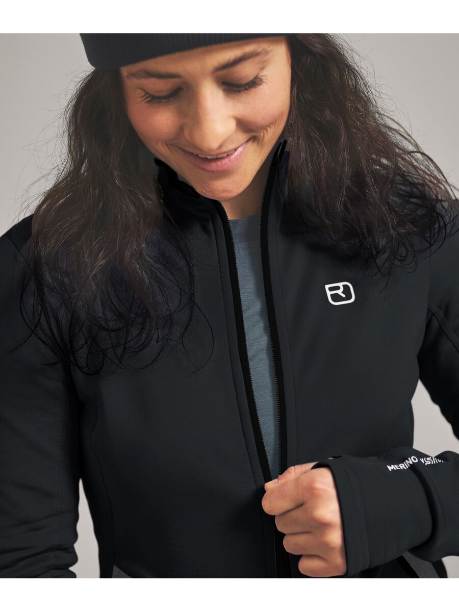 Ortovox Merino Fleece Hoody W, black raven - Bild 3