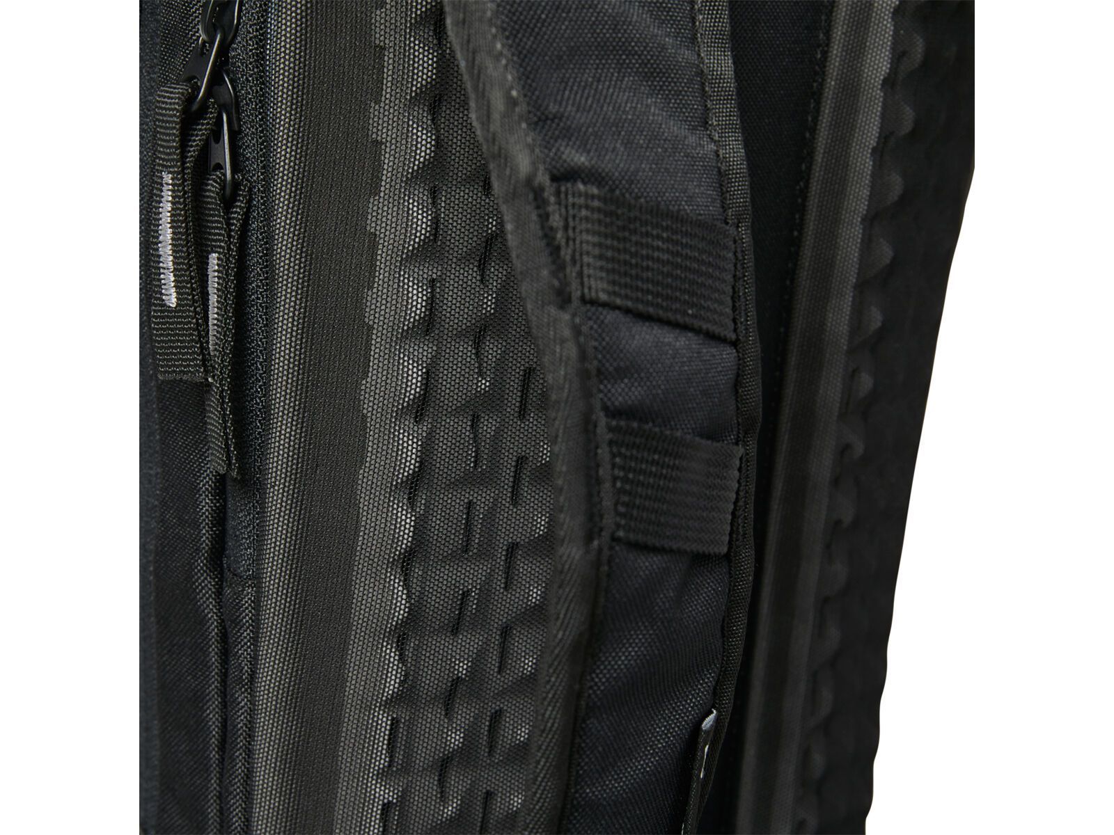 Fox Utility Hydration Pack Medium, black - Bild 4