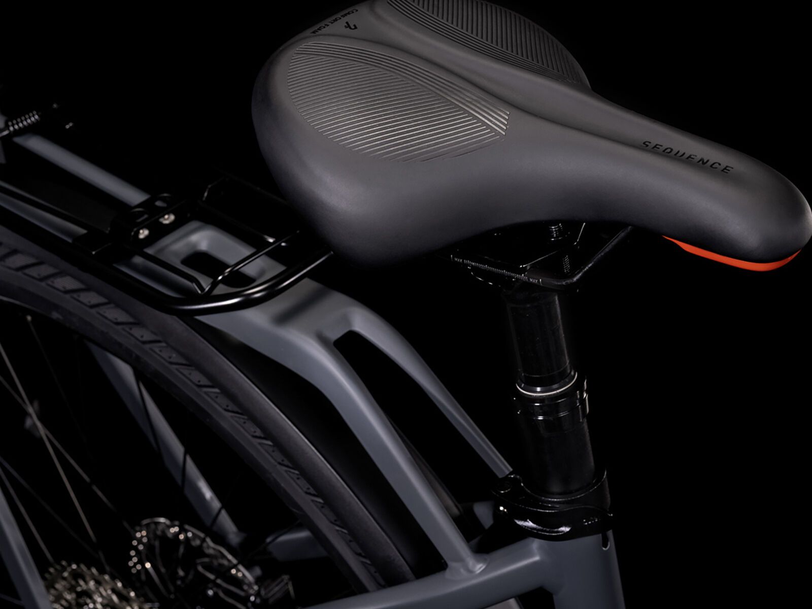 Cube Touring Hybrid EXC 625 Trapeze, grey´n´red - Bild 3