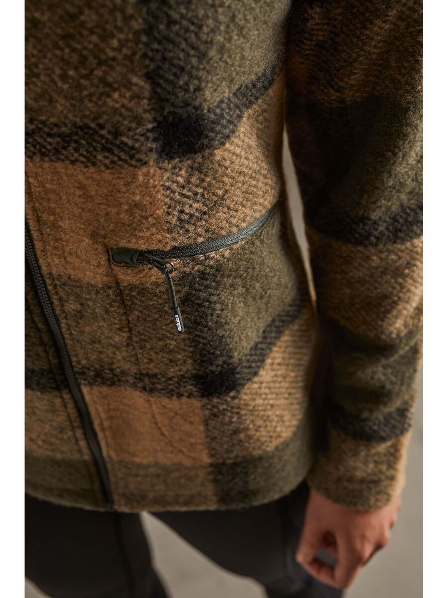 Maloja PilisM., deep forest - Bild 4