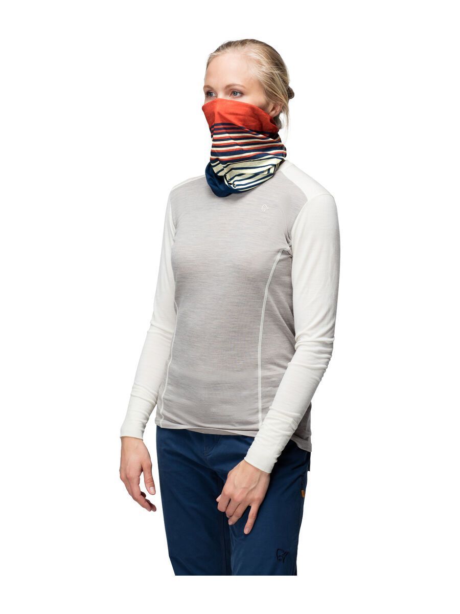 Norrona /29 Microfiber Neck, rooibos tea - Bild 3