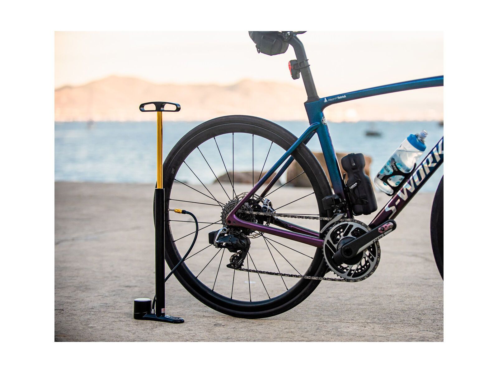 Lezyne CNC Travel Floor Drive, schwarz glänzend - Bild 2