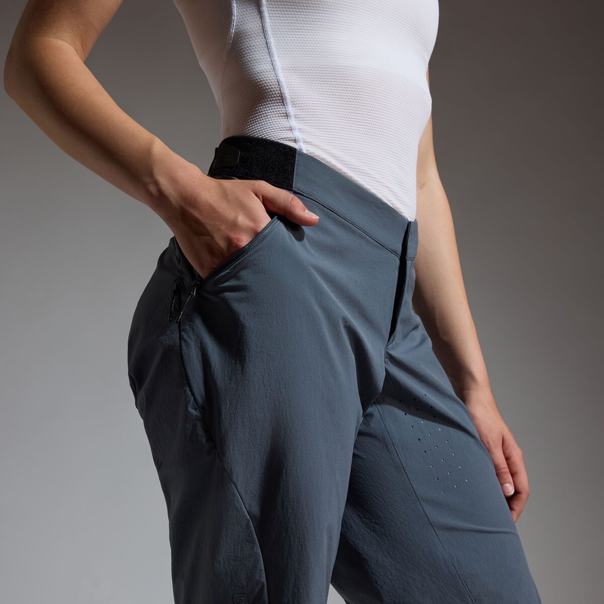 GOREWEAR Fernflow Shorts Damen, lab graphite - Bild 6