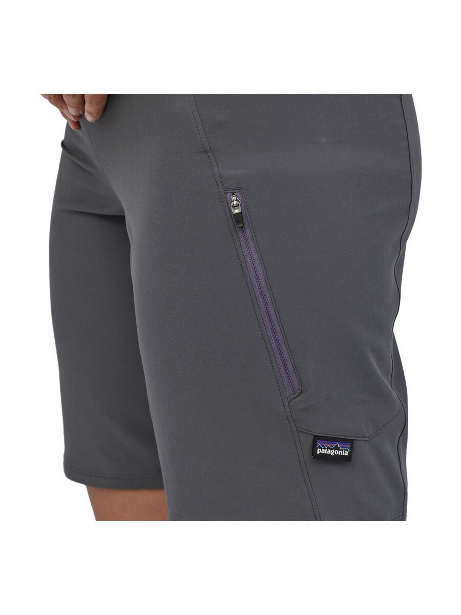 Patagonia Women's Tyrolean Bike Shorts, smolder blue - Bild 2