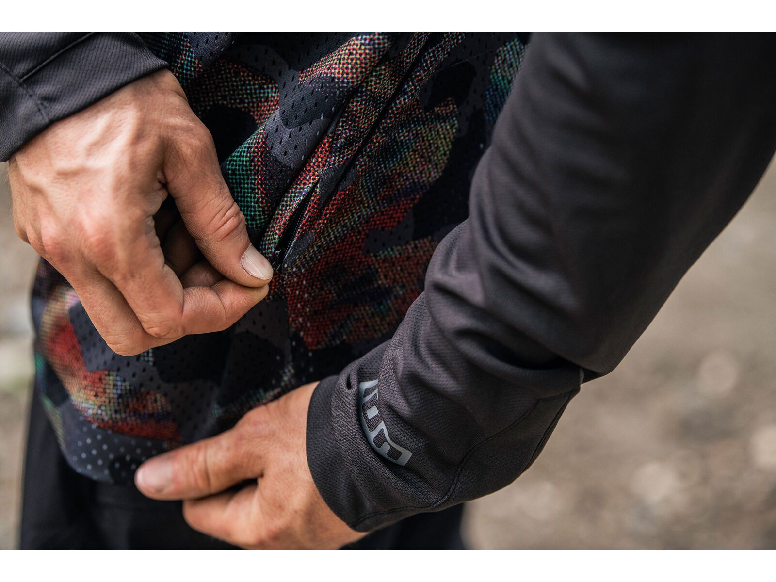 ION Tee Scrub LS, grey - Bild 9