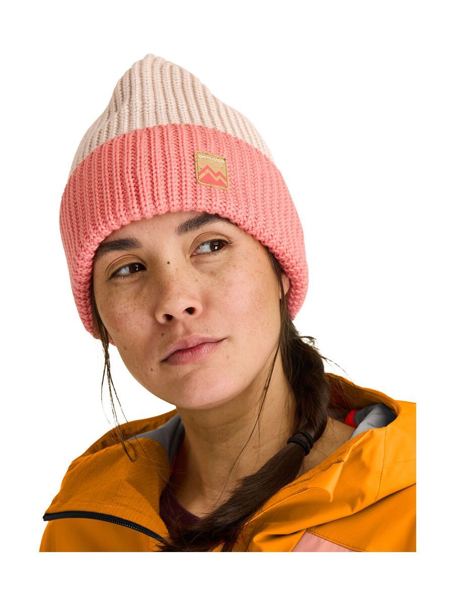 Ortovox Cozy Rib Beanie, bloom - Bild 2