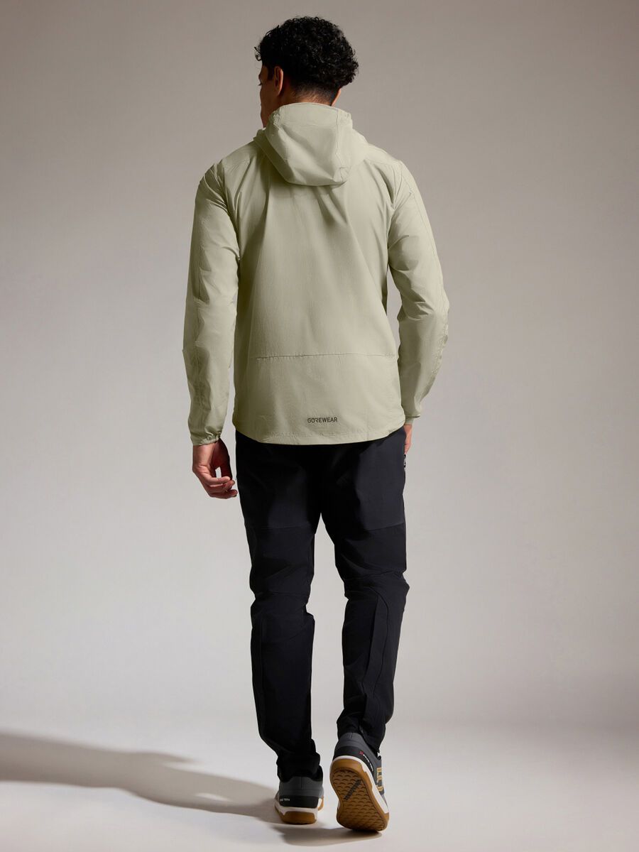 GOREWEAR Fernflow Hooded Windbreaker Herren, tech beige - Bild 6