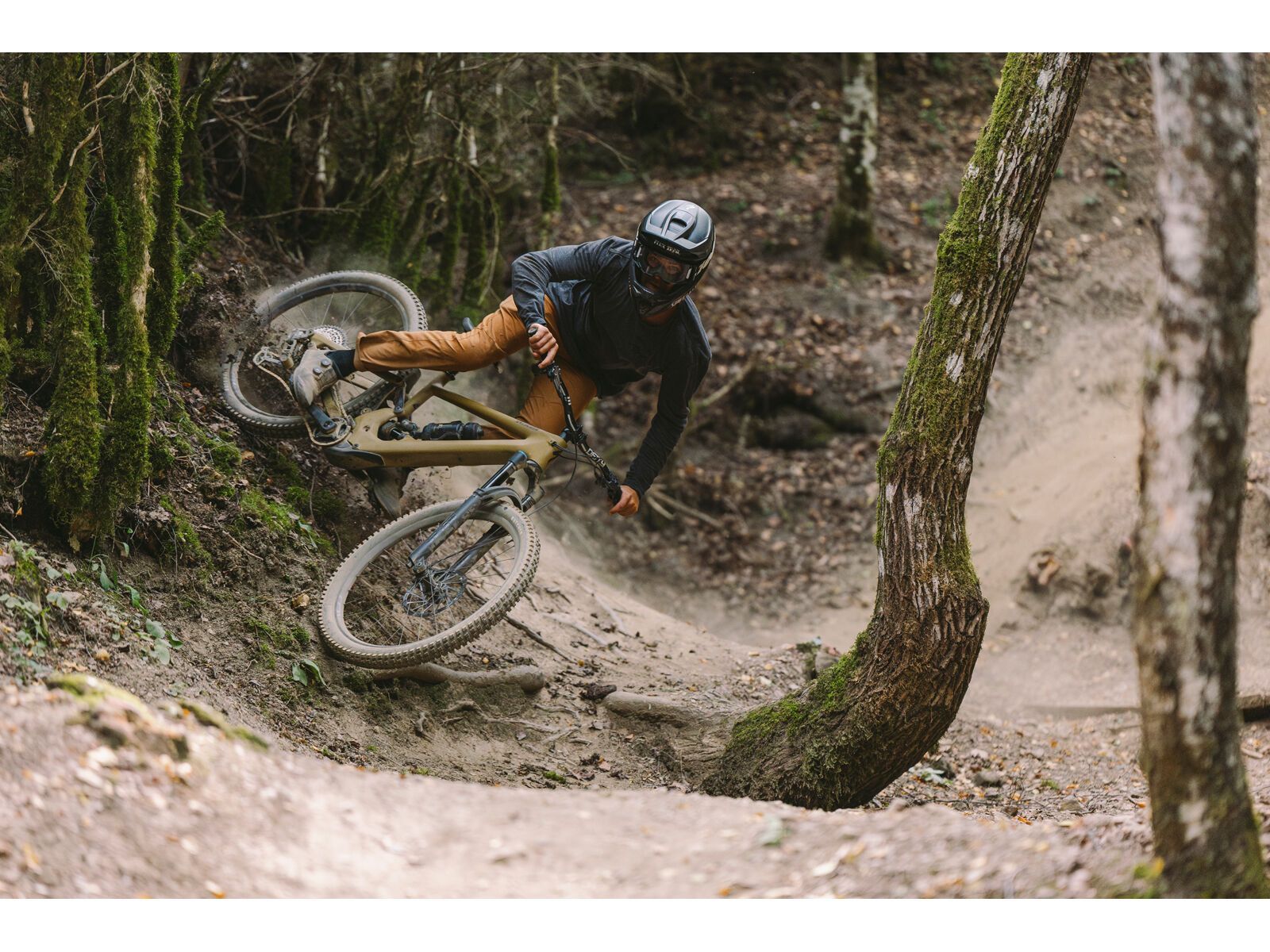 Specialized Turbo Kenevo SL 2 Expert Carbon 29, satin harvest gold/obsidian - Bild 20