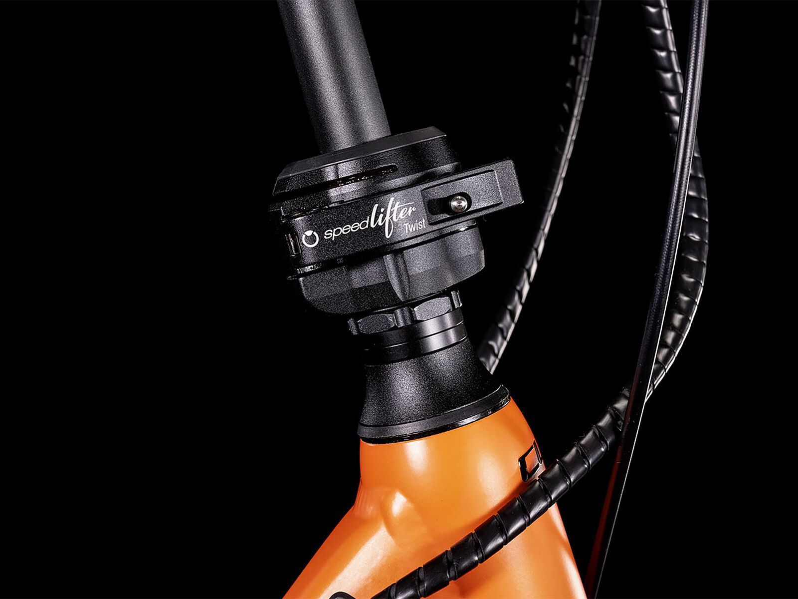 Cube Compact Hybrid 500, black´n´sparkorange - Bild 4