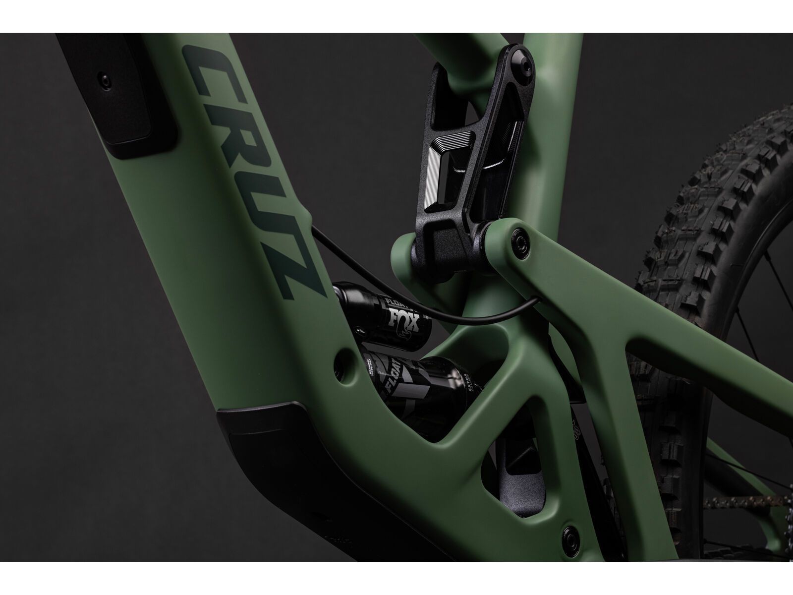 Santa Cruz Bronson C / GX AXS / MX, matte poblano green - Bild 7