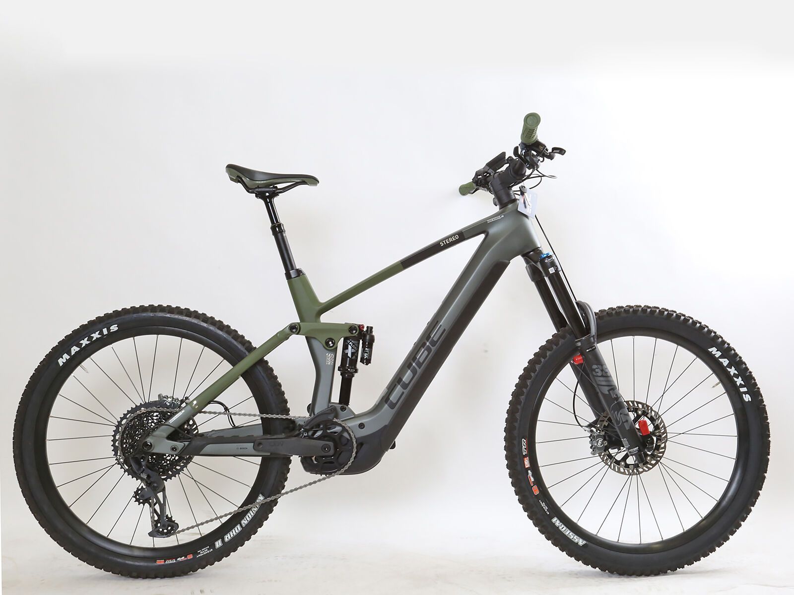 ***2. Wahl*** Cube Stereo Hybrid 160 HPC TM 750 27.5 flashgrey´n´olive - Bild 11