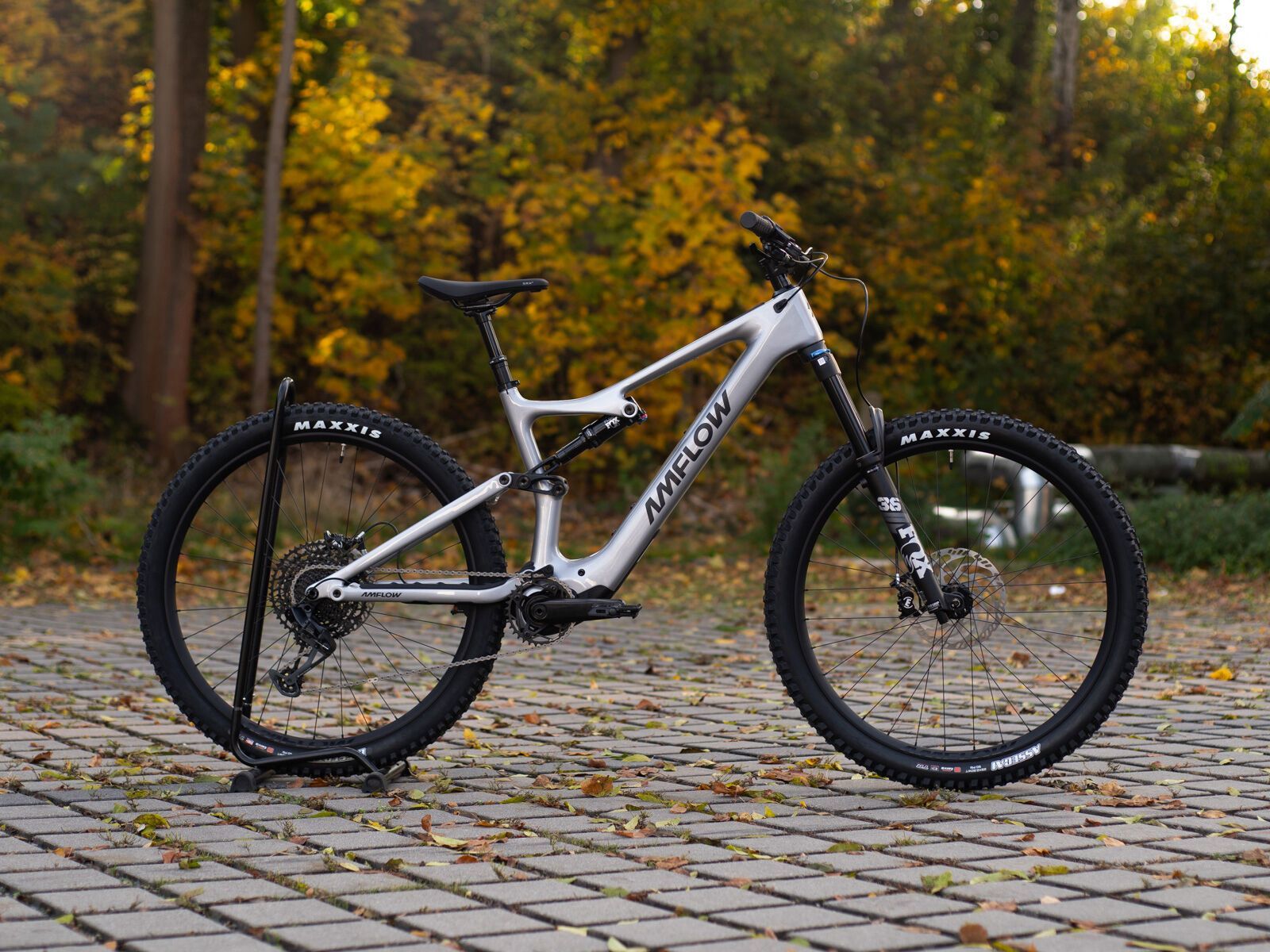 Amflow PL Carbon SRAM GX - 800 Wh, satin silver - Bild 7