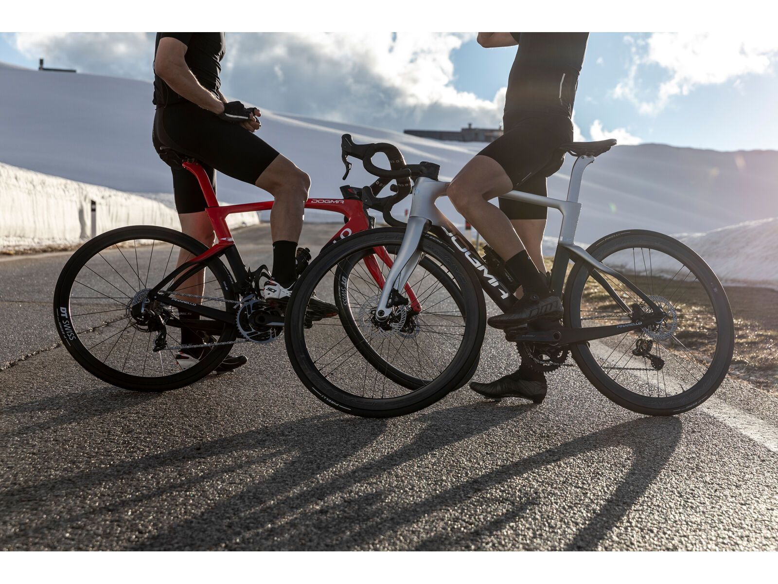 Pinarello Dogma F Dura Ace Di2 / DT Swiss ARC 1400 DICUT® DB, eruption red - Bild 10