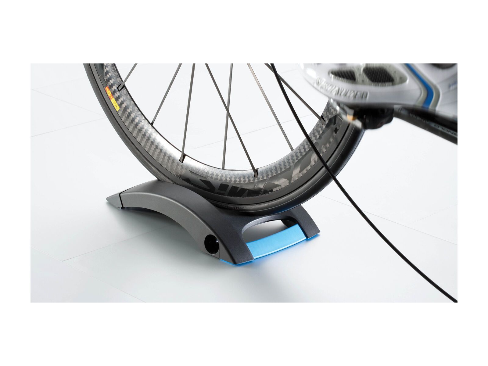 Tacx Skyliner Vorderradstütze T2590 - Bild 1