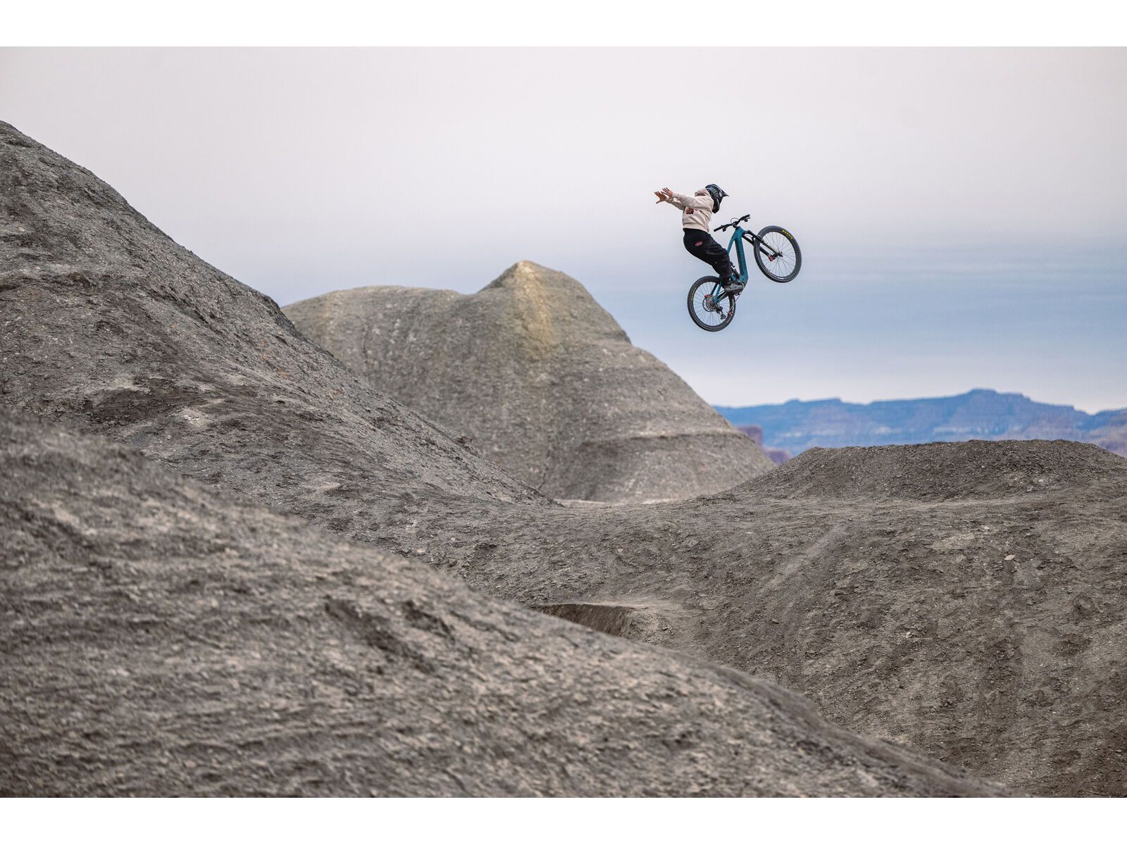 Santa Cruz Bullit C / 90 / MX, matte teal sparkle - Bild 12