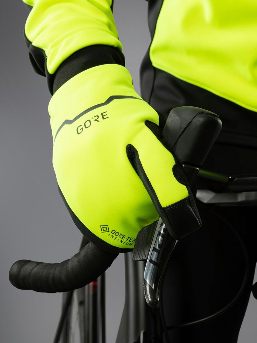 GOREWEAR Gore-Tex Thermo Split Handschuhe, black/neon yellow - Bild 2
