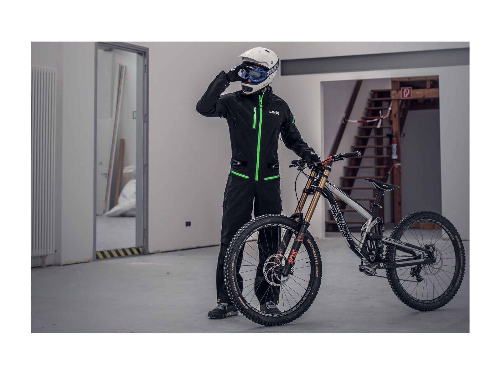 dirtlej DirtSuit SFD Edition, schwarz/grün - Bild 6