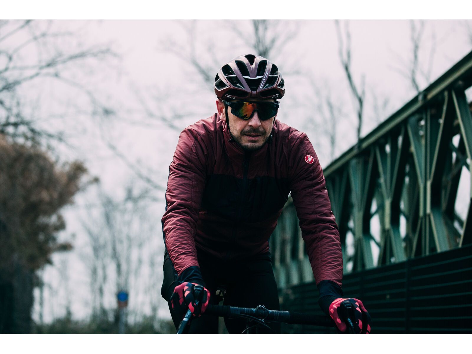 Castelli Unlimited Puffy Jacket, bordeaux/indigo - Bild 9