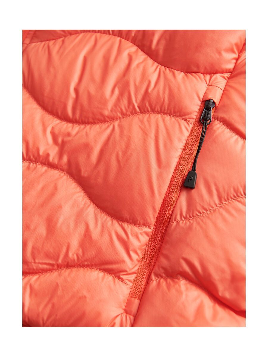 Peak Performance W Helium Hood Jacket, zeal orange - Bild 6