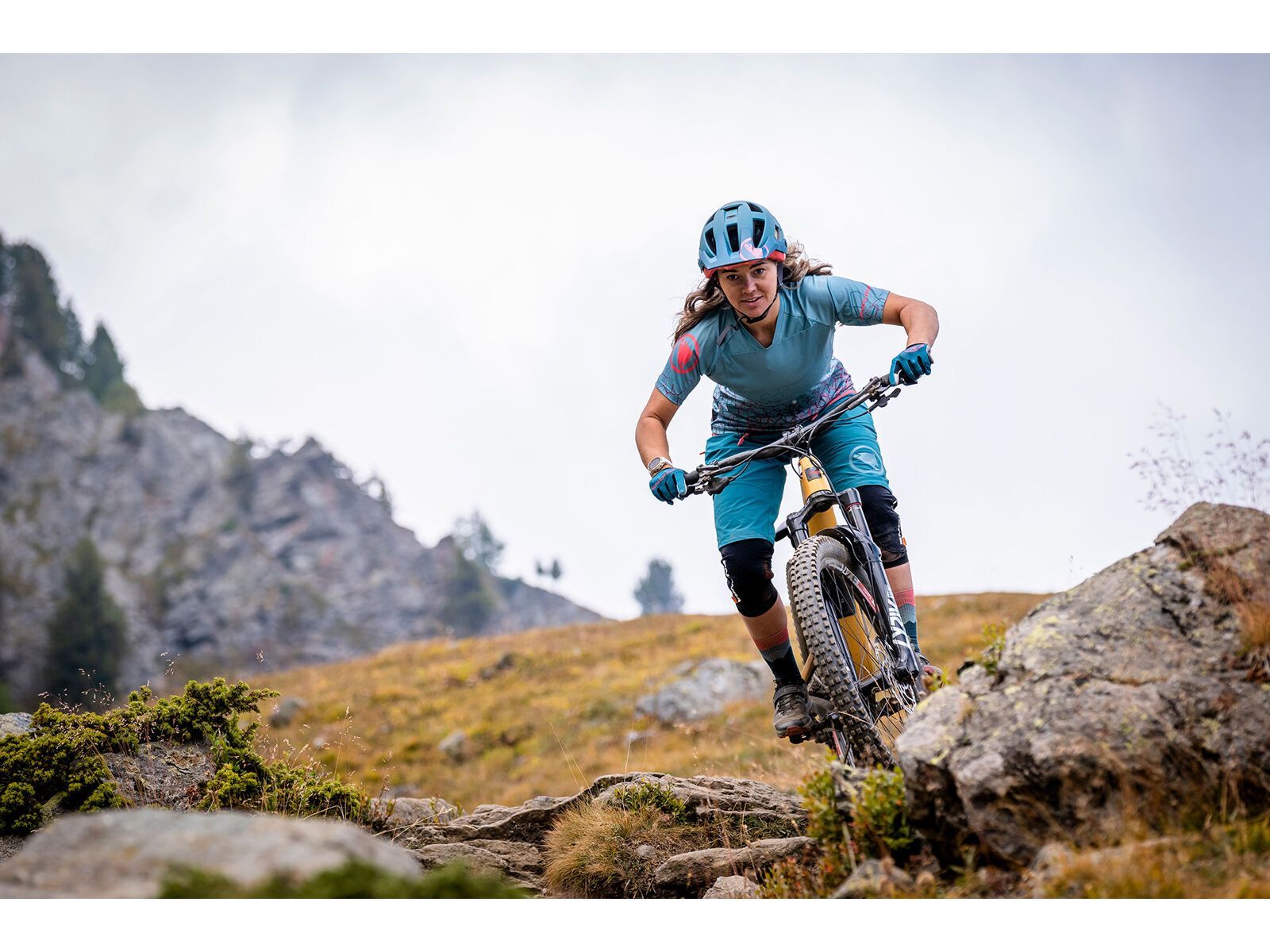 Endura SingleTrack Helm MIPS, granatapfel - Bild 10