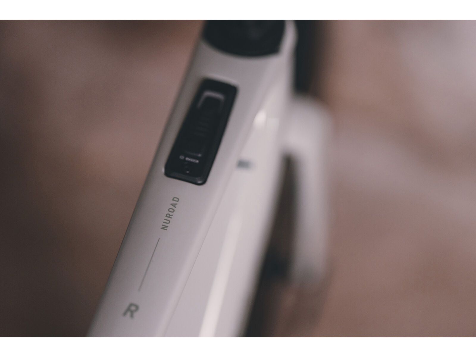 Cube Nuroad Hybrid C:62 Race FE 400X, desertstone´n´green - Bild 16