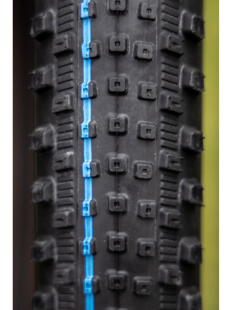 f5f915d9-995a-4641-baea-