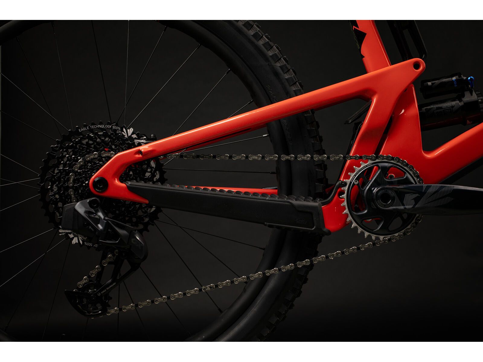 Santa Cruz 5010 C / R / MX, gloss red - Bild 6