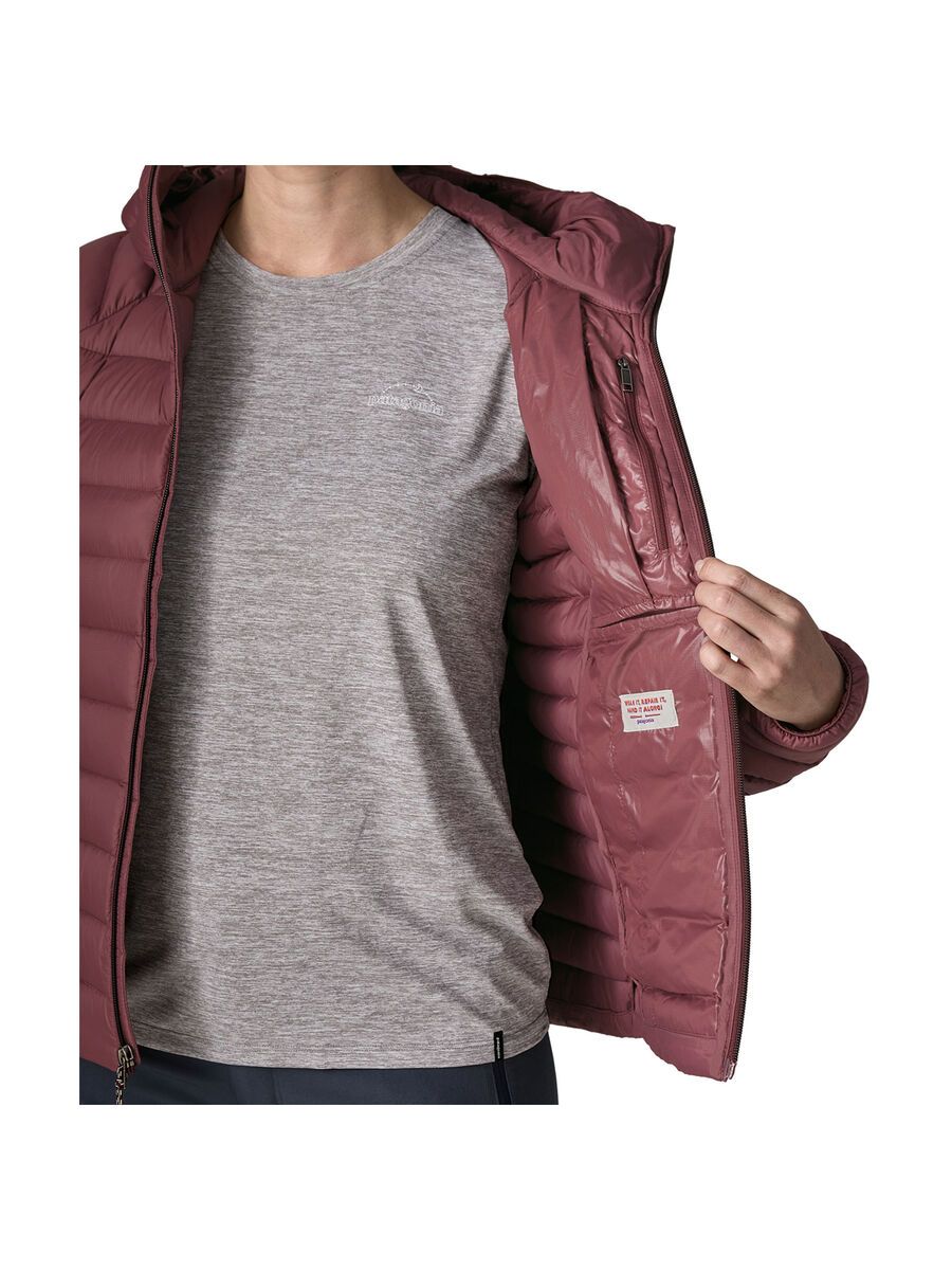 Patagonia Women's Down Sweater Hoody, dark ruby - Bild 7