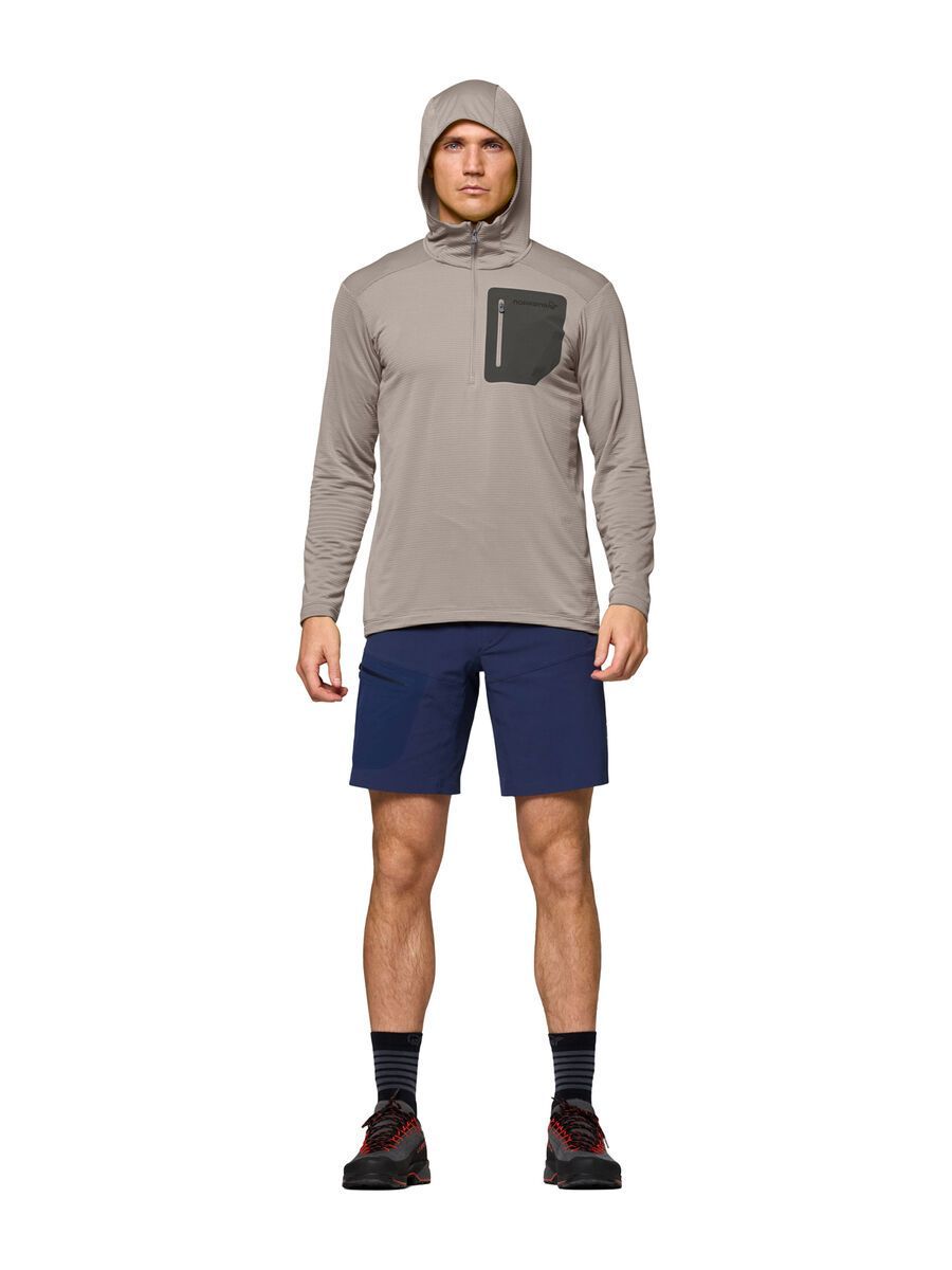 Norrona falketind warm1 Hood M's, winter twig/beluga - Bild 4