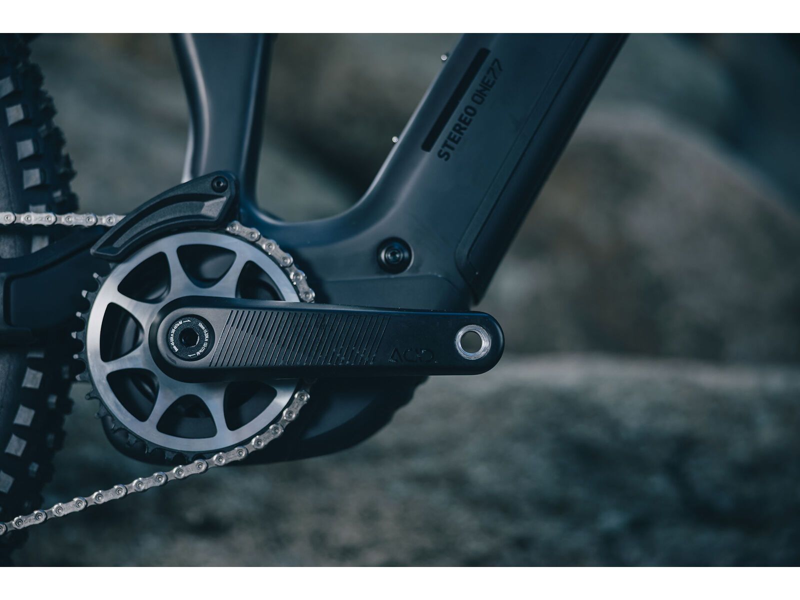 Cube Stereo Hybrid One77 HPC AT 800, carbon´n´gold | Bild 7