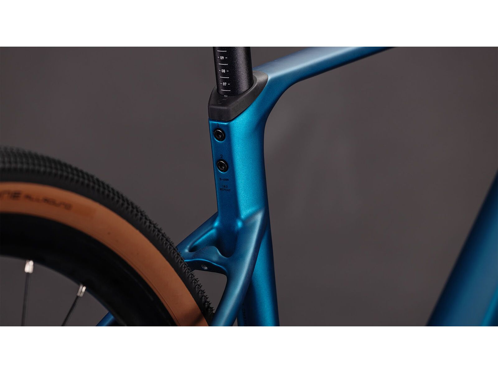 Cube Nulane C:62 SLX, electricblue´n´blue | Bild 4