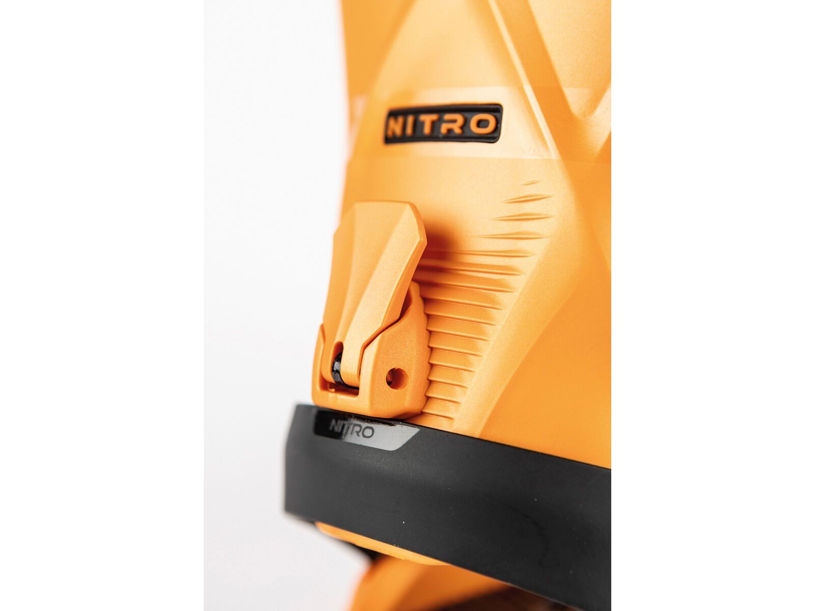 Nitro Phantom, orange fade | Bild 6