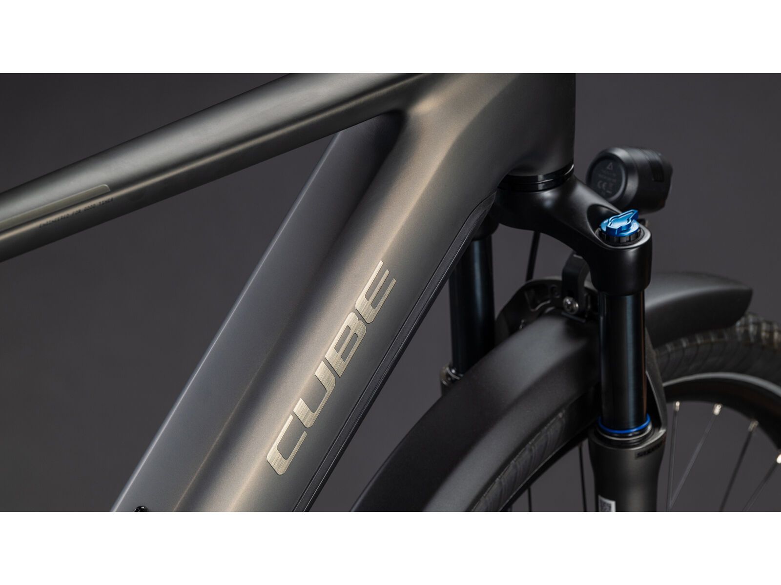 Cube Touring Hybrid Comfort SLX 800, charcoal´n´chrome | Bild 4