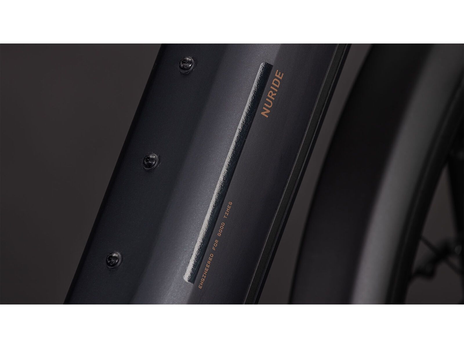 Cube Nuride Hybrid SLX 800, black´n´gold | Bild 5