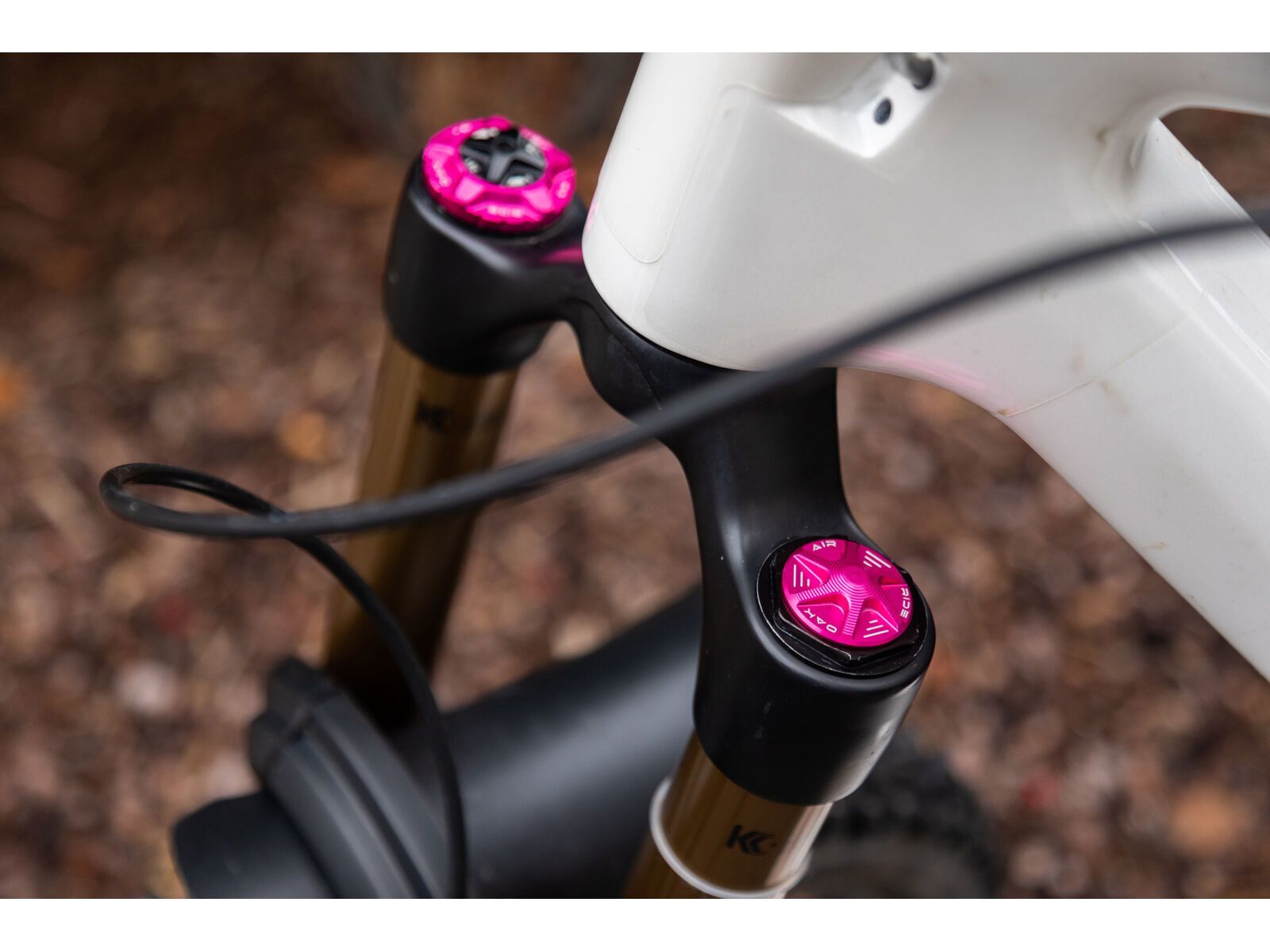 OAK Components Forkcap Air für Federgabel Ventil, pink | Bild 2