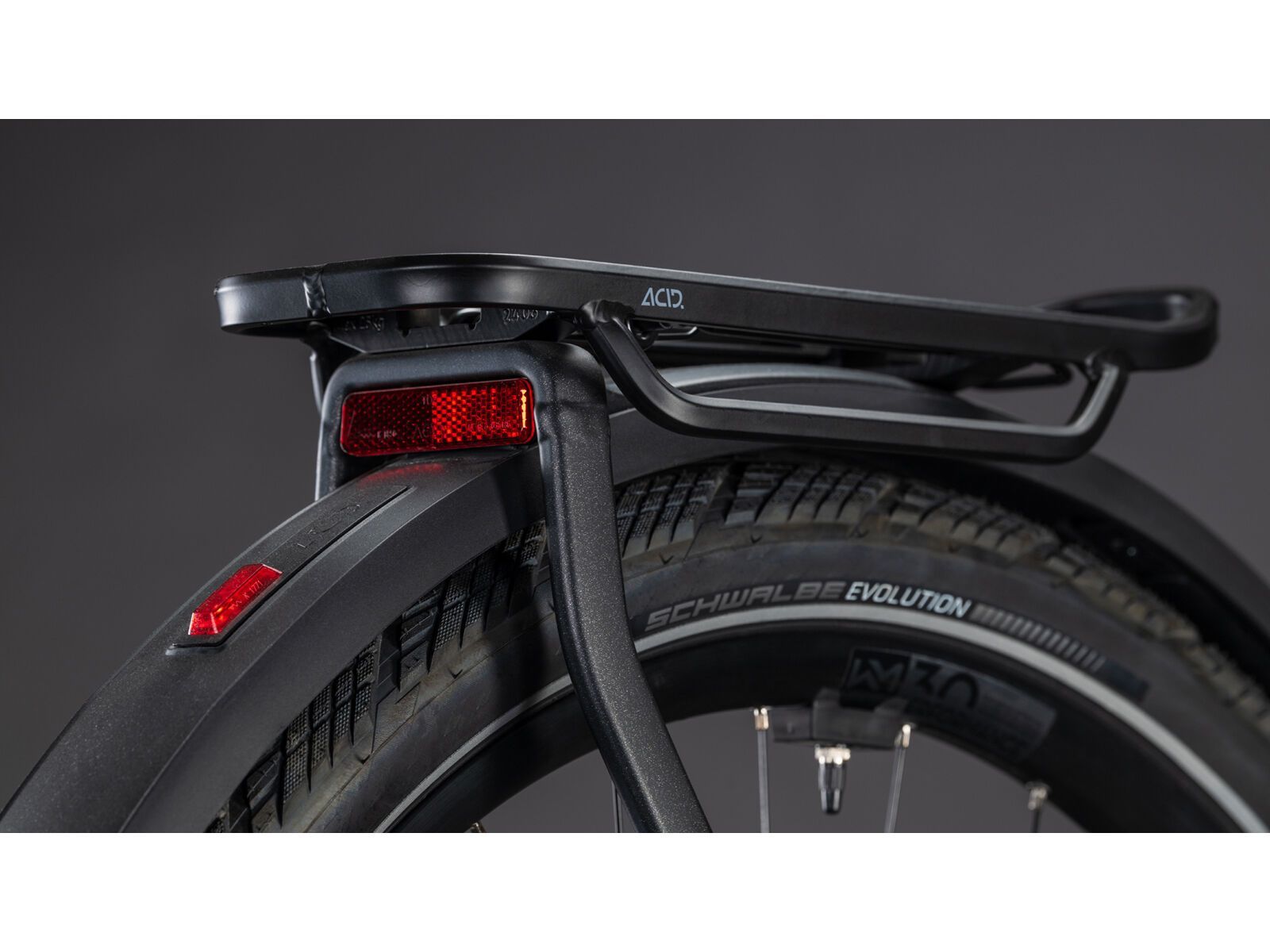 Cube Kathmandu Hybrid SLX 800, silverdust´n´chrome | Bild 7