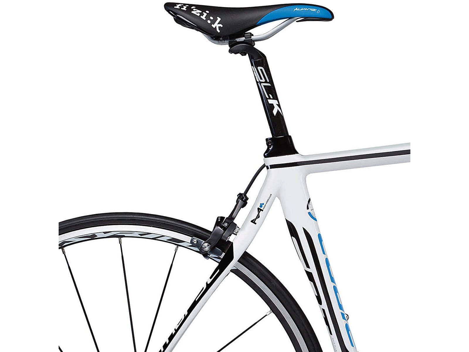 Cannondale Synapse Hi-Mod 3 Ultegra Compact, magnesium white w/ jet black  and ultra blue accents gloss