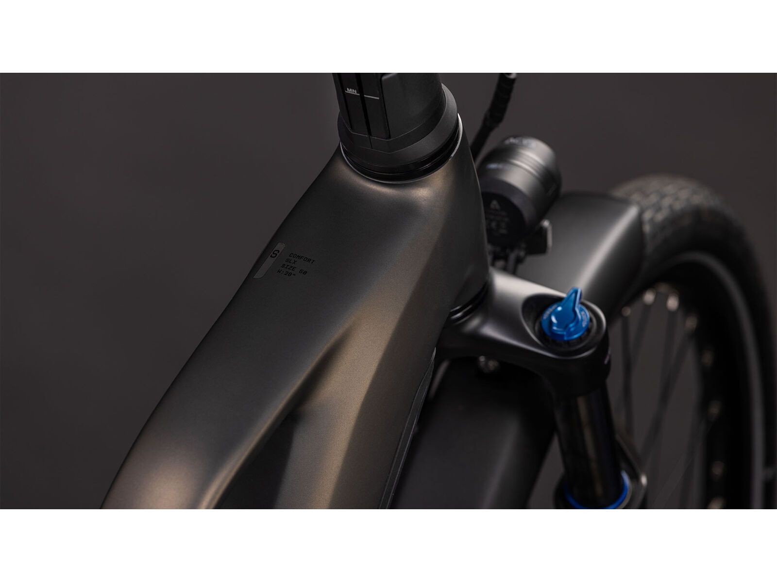 Cube Touring Hybrid Comfort SLX 800 Trapeze, charcoal´n´chrome | Bild 3