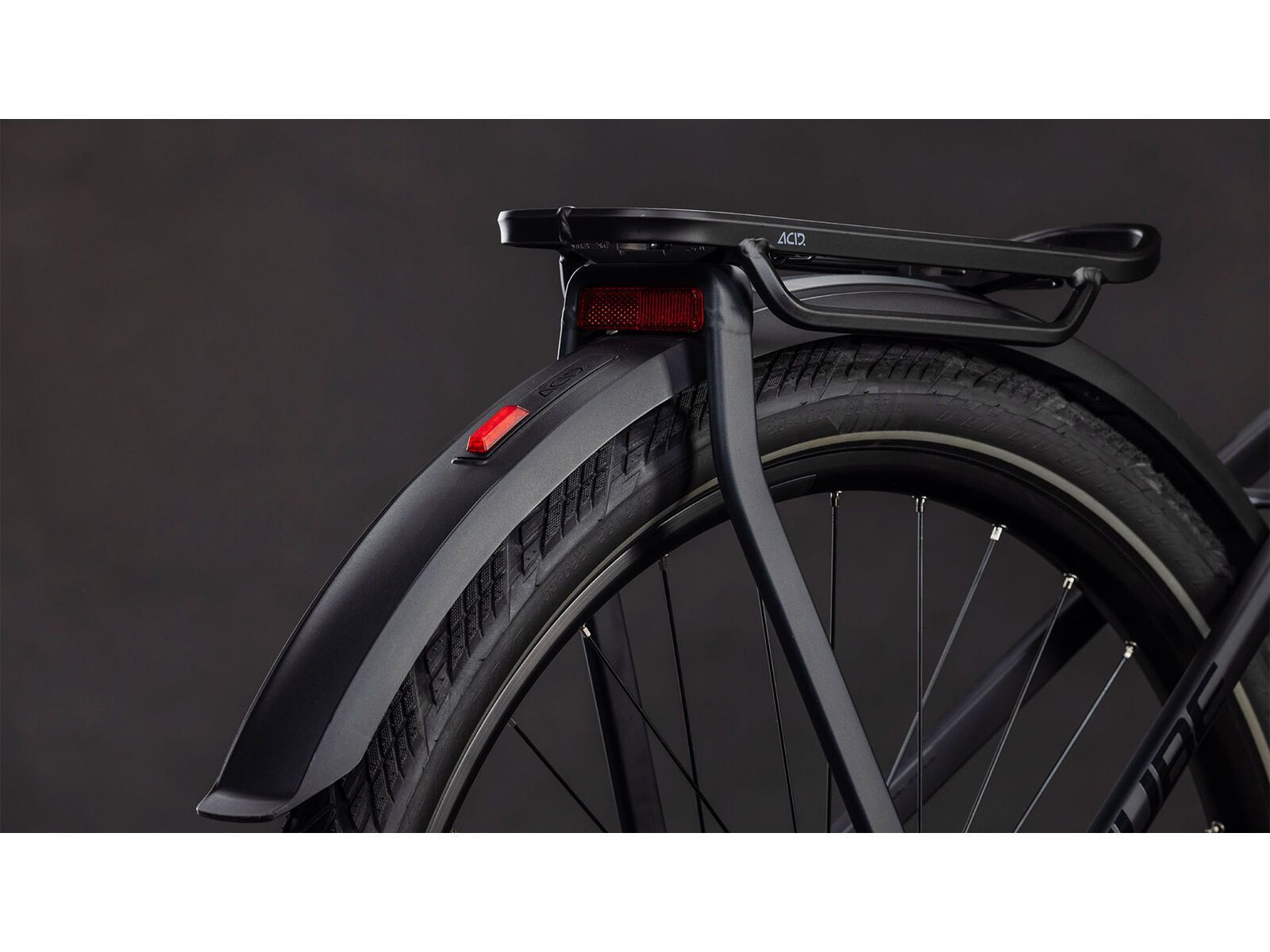 Cube Kathmandu Hybrid Pro 800, coal´n´black | Bild 3