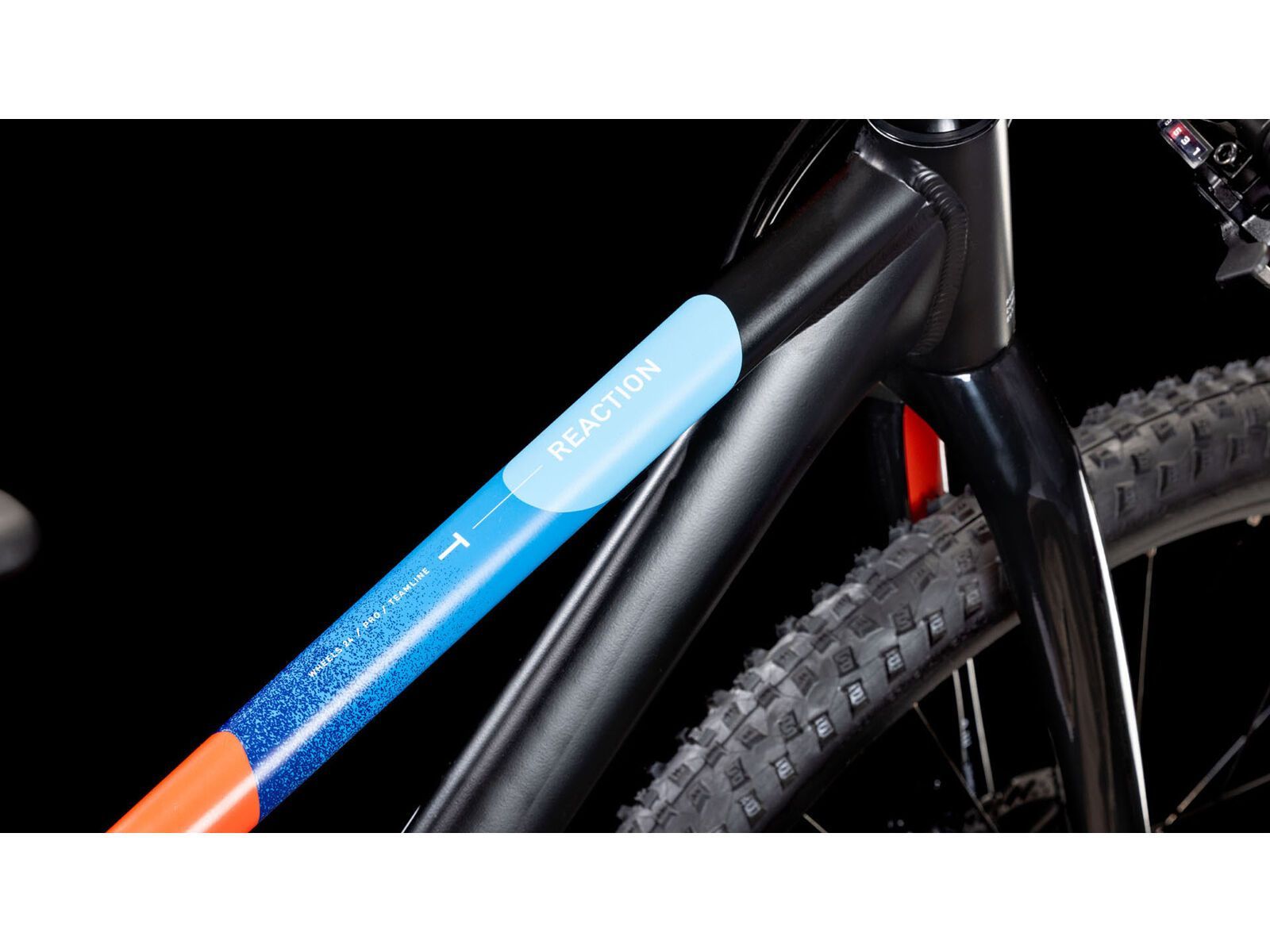 Cube Reaction 240 Pro, black´n´blue´n´red | Bild 3
