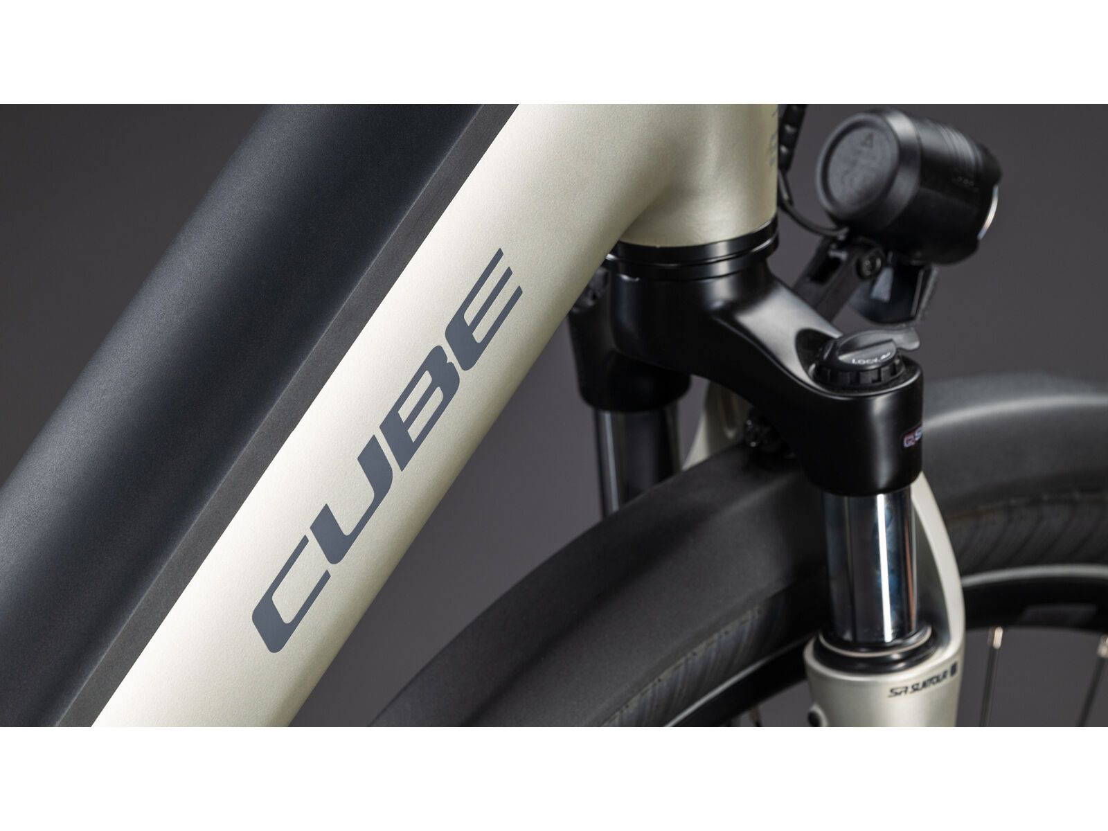 Cube Supreme Hybrid Comfort EXC 600 RT Easy Entry 28, champagne´n´grey | Bild 4
