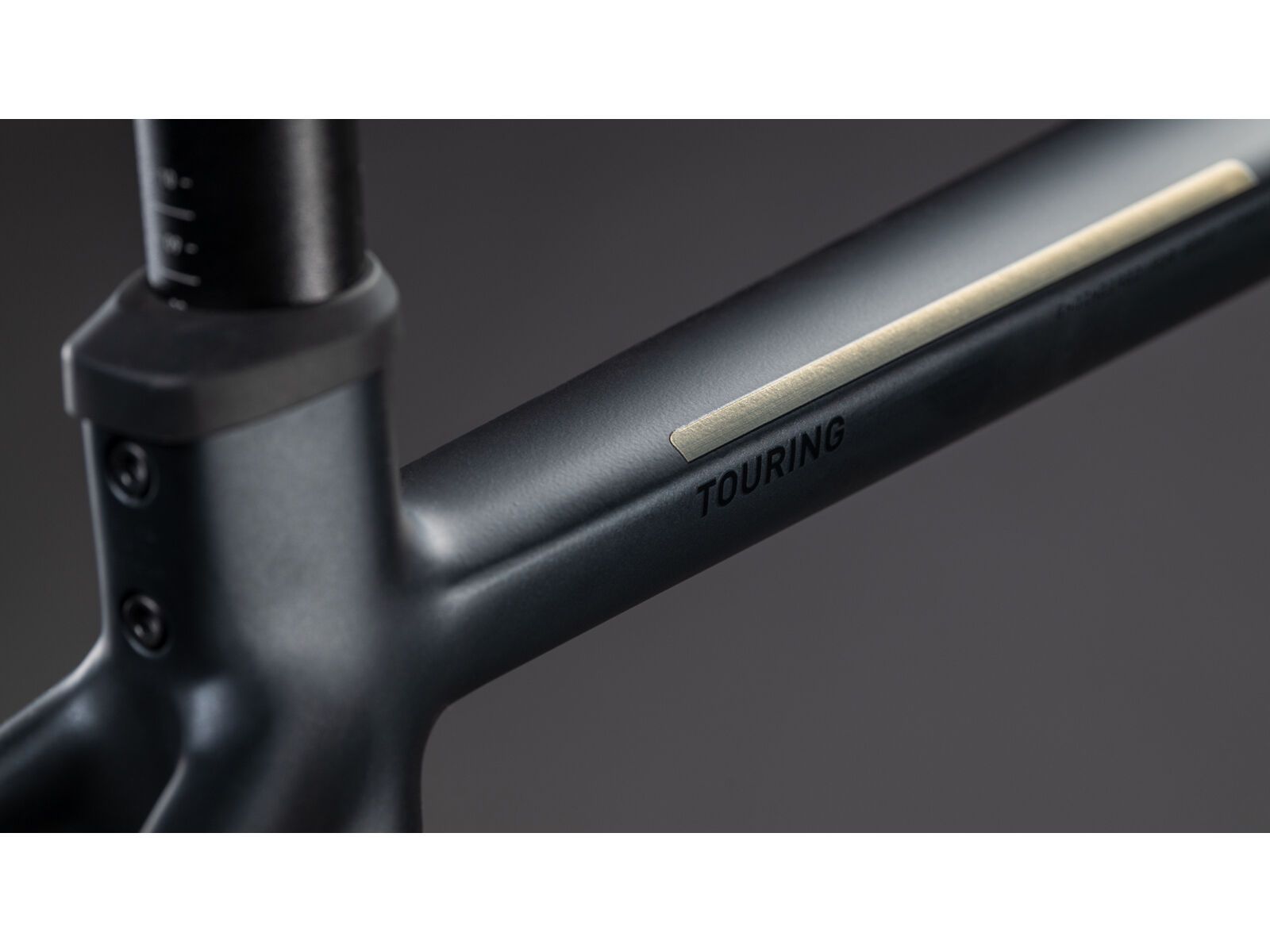 Cube Touring Hybrid One 600, coal´n´chrome | Bild 5