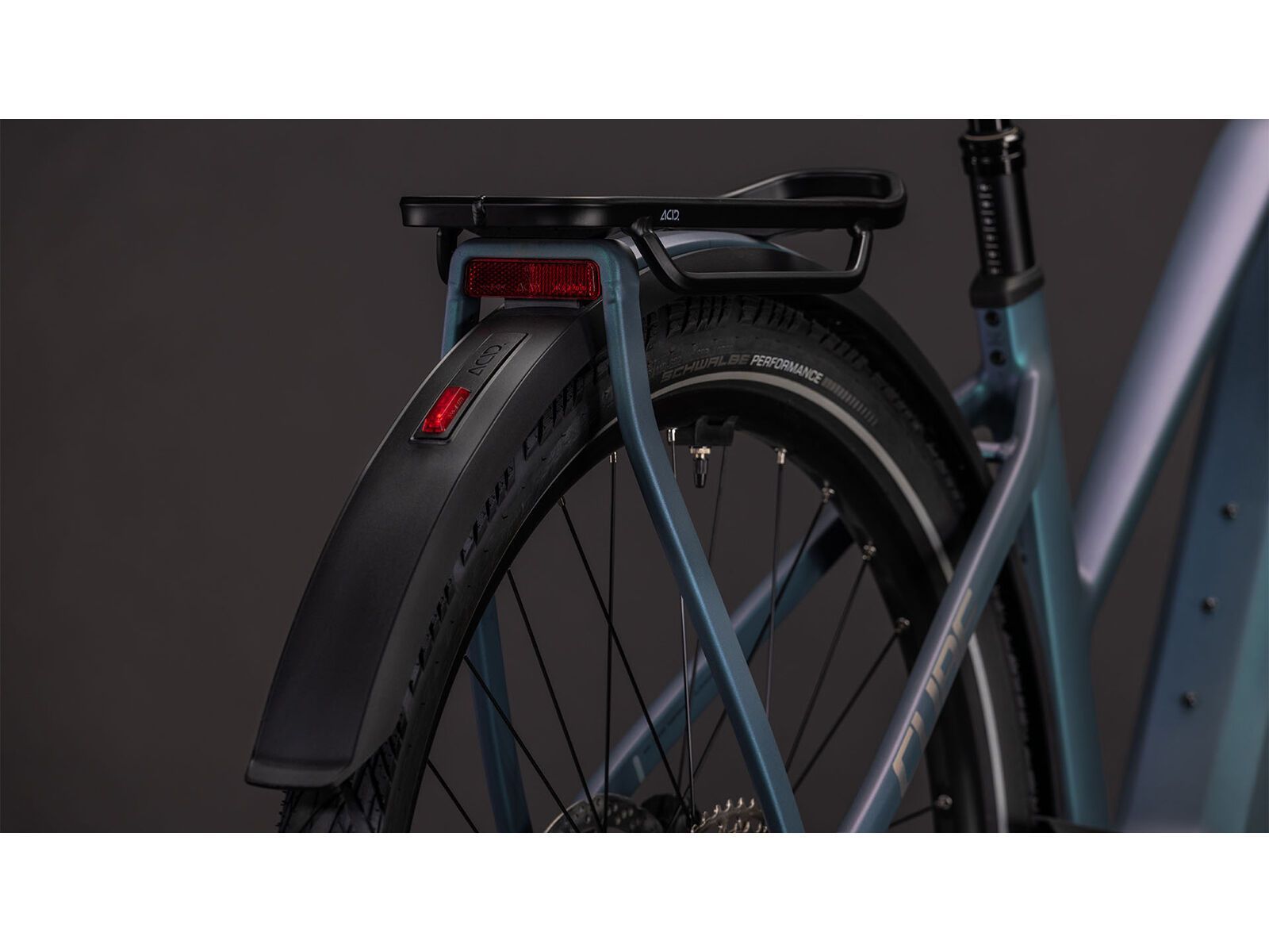 Cube Kathmandu Hybrid EXC 800 Trapeze, smaragdgrey´n´prism | Bild 6