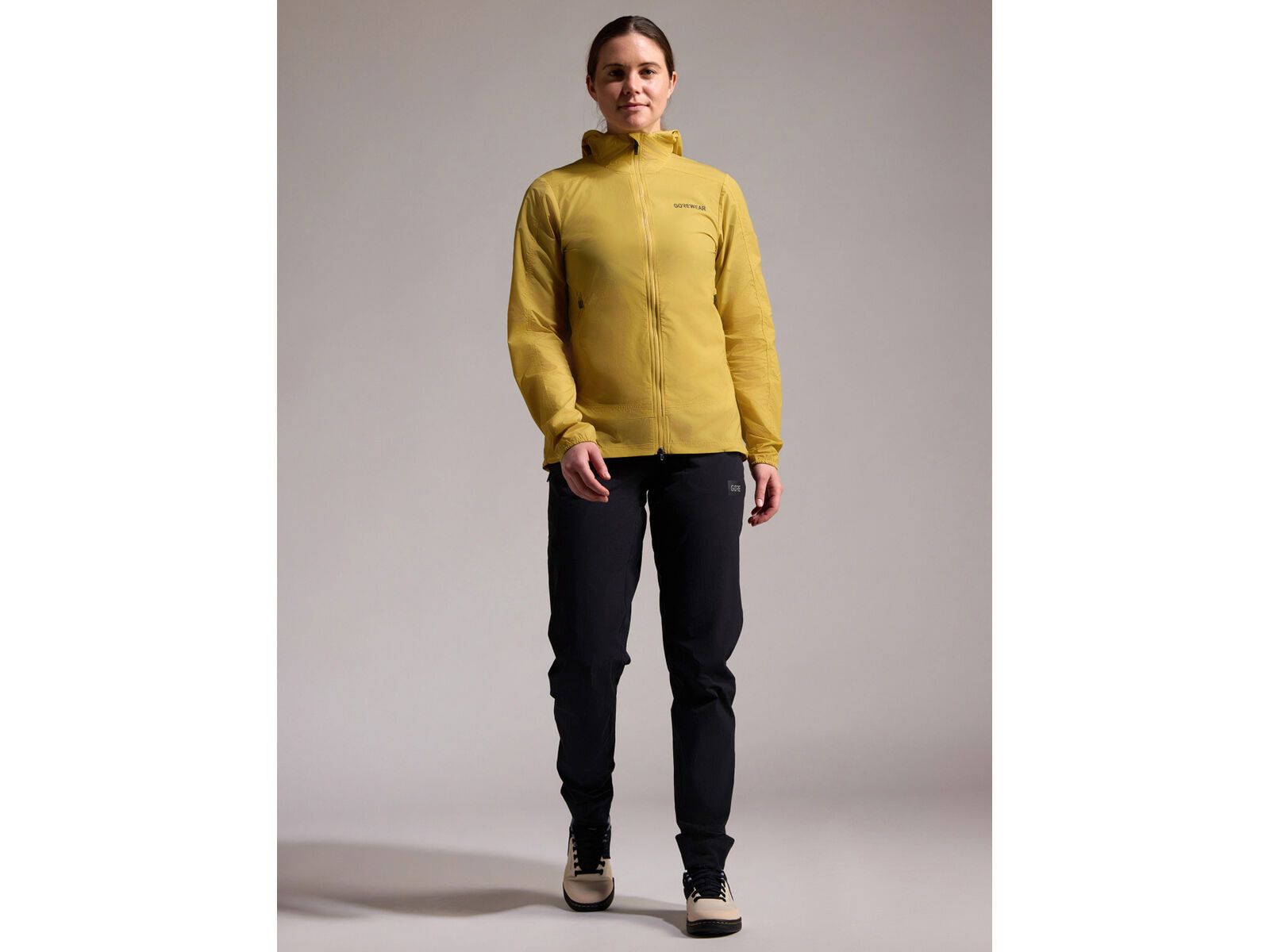 GOREWEAR Fernflow Windbreaker mit Kapuze Damen, tuscan sand | Bild 4