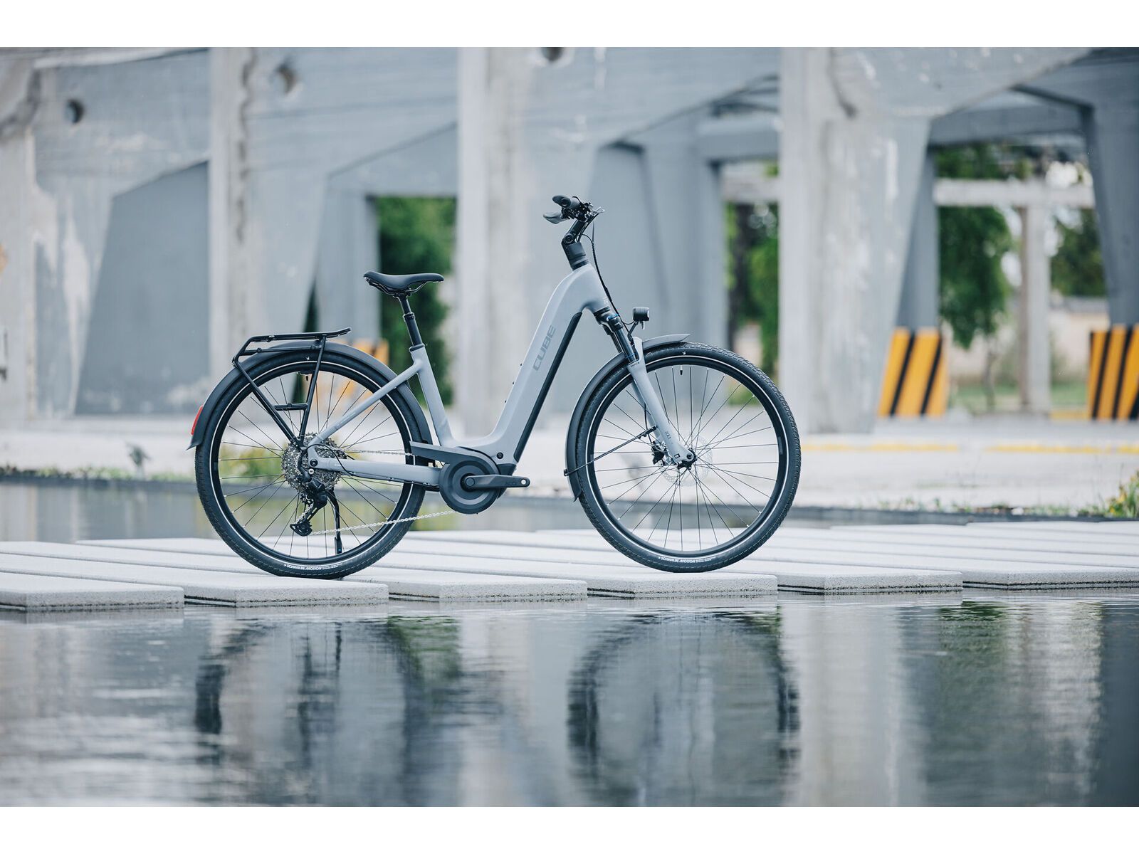 Cube Touring Hybrid Pro 800 Easy Entry, pearlgrey´n´grey | Bild 12