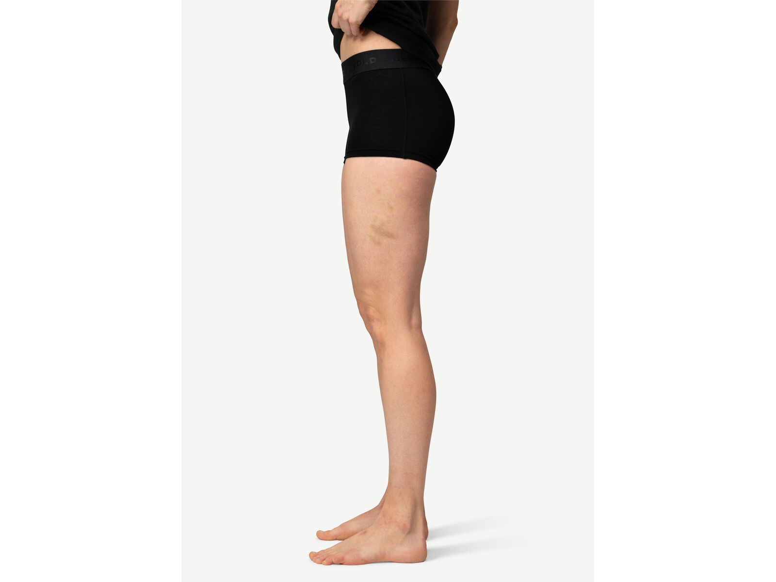 Devold Breeze Merino 150 Hipster Wmn, black | Bild 4