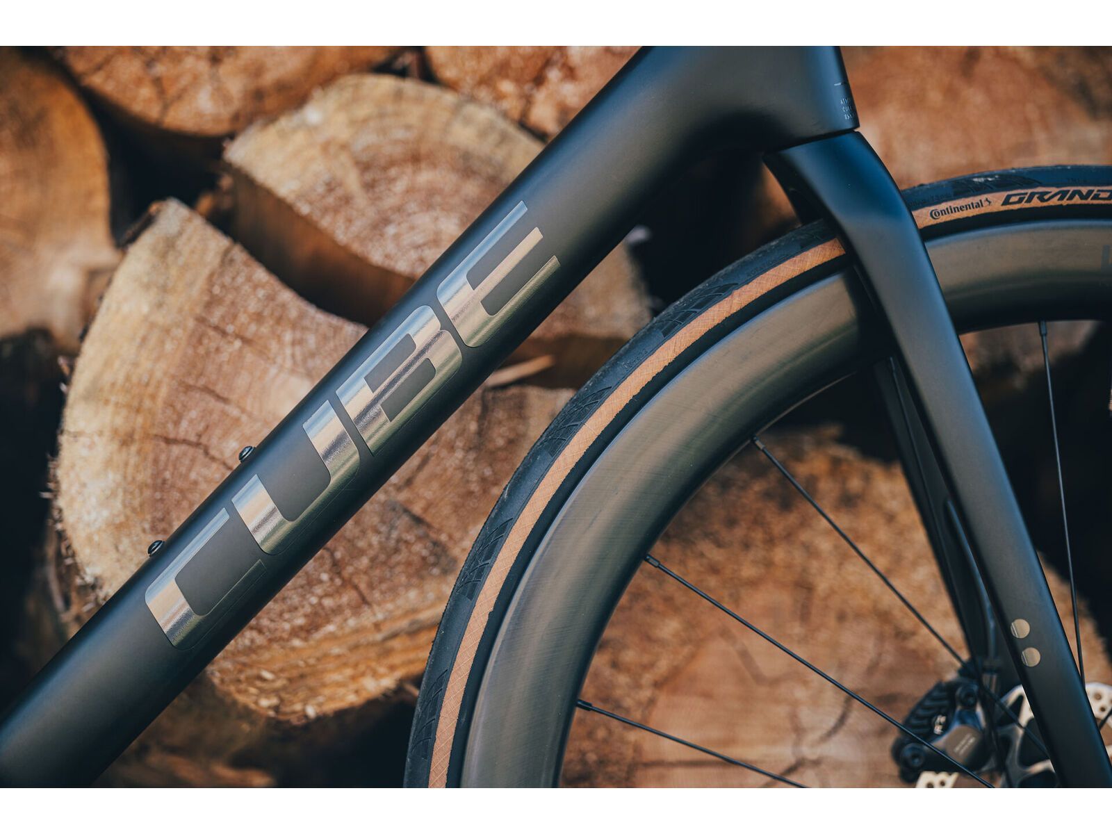 Cube Attain C:62 SLT, carbon´n´coalchrome | Bild 10